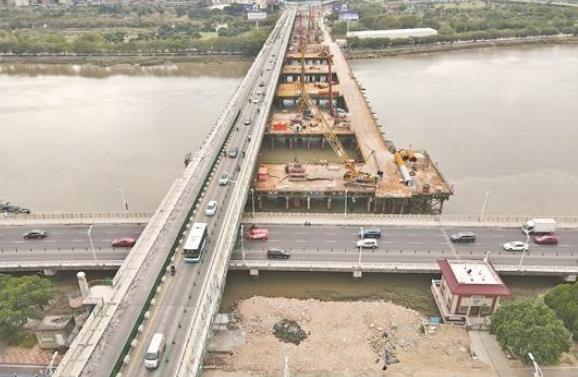 泉州大桥旧桥维修加固 新材料新工艺 助推大桥建设